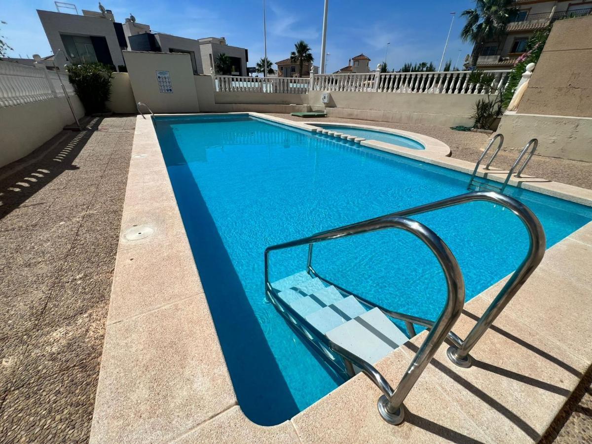 Apartment Elaine La Zenia Orihuela Ngoại thất bức ảnh